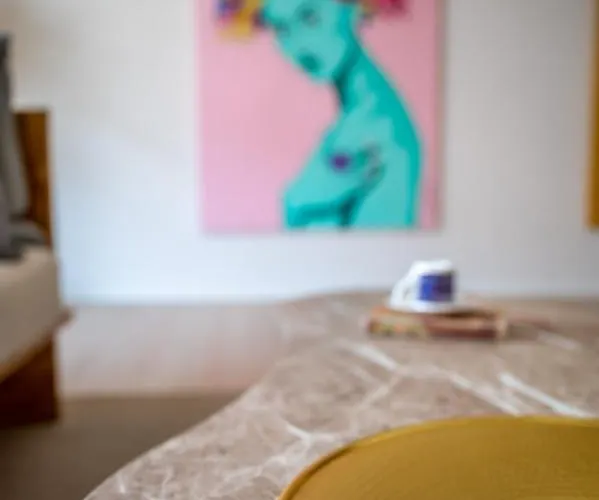 Nomado With Gym Hotel