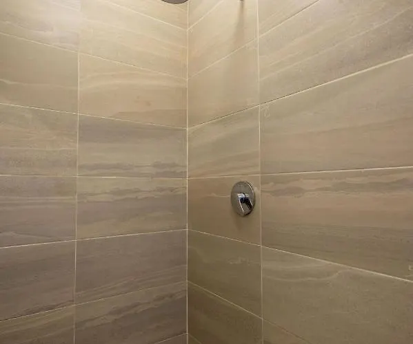 Nomado With Gym Hotel