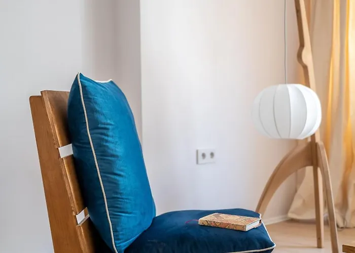 Nomado With Gym Hotel